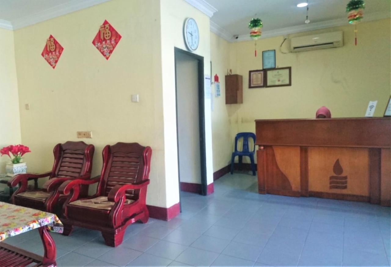 Hotel Pelita Terang Nagoya Ngoại thất bức ảnh