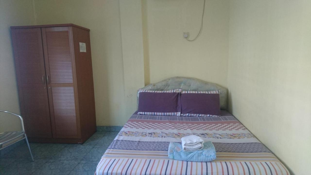 Hotel Pelita Terang Nagoya Ngoại thất bức ảnh